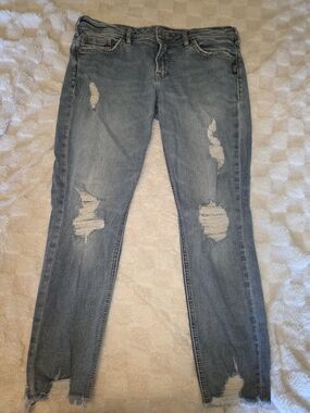 Silver Jeans Women's Light Blue Ripped Skinny Jeans
